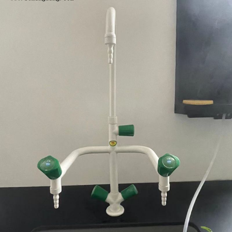 山东实验室设备 实验室三联水咀 三孔尖嘴配件